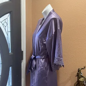 AW bridal purple robe Size M thumbnail 4