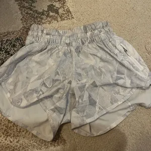 Lululemon shorts  thumbnail 1