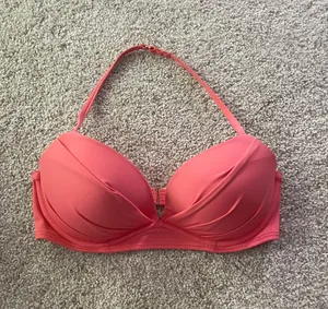 Victoria's Secret Bikini Top thumbnail 1
