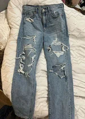 American Eagle Outfitters Moms Jeans thumbnail 1