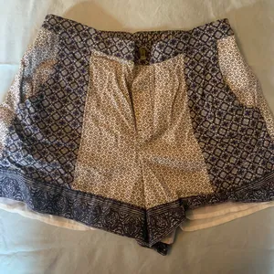 American Eagle Shorts thumbnail 1