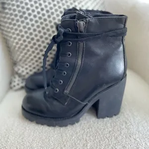 ASH Poker Black Leather Women’s Laceup Combat Boots with Chunky Heel 40 10 thumbnail 3