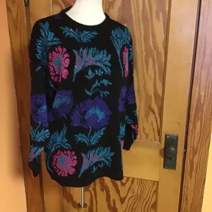 Vintage 80s Sparkly Floral Sweater Black Purple Teal Oversized Retro Cozy thumbnail 4