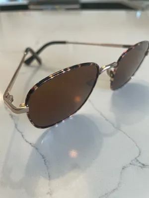 Round Sunglasses with Patterned Tortoiseshell Frame & Brown Lenses thumbnail 11