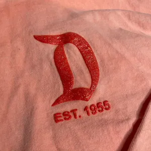 Disney Parks Spirit Jersey Disneyland‎ Resort Coral Pink Glitter Puff Print M thumbnail 4