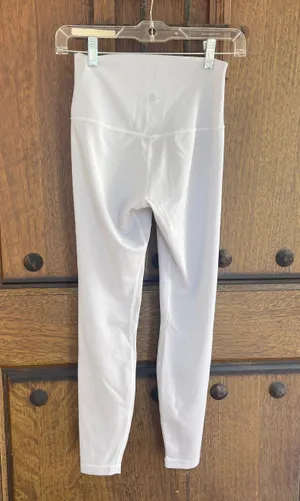 Lululemon Used Light Green Leggings Size S thumbnail 2