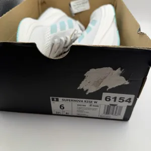 Adidas Women's Sz 6 Supernova Rise Shoes White‎ Linen Green Metallic New thumbnail 11