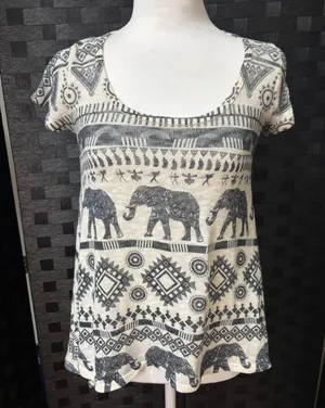 Gaze USA Knit Top Cream Black Elephant Tribal Print Boho Festival Southwestern S thumbnail 1