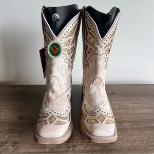 LAREDO NEW Women’s Eternity Broad Toe Western Boot Size 9.5 #243319 thumbnail 2