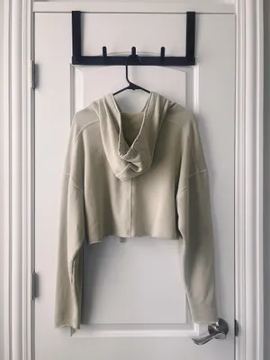 Alo Cropped Yoga Sweatshirt thumbnail 6