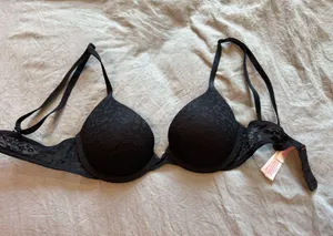Victoria's Secret Bra PINK Tee Shirt thumbnail 1