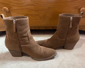 Universal Threads Brown Booties thumbnail 5