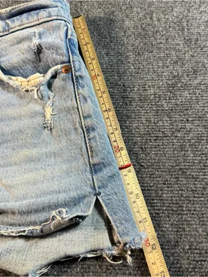 Abercrombie & Fitch The Mom Short High Rise 24 Denim Cutoffs Distressed Raw-hem thumbnail 4
