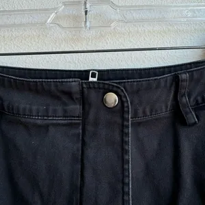 White Fox Boutique Black Cargo Jogger Street Style Size Medium Utility Comfort thumbnail 2