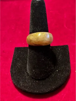 Retro Chunky Amber Acrylic Resin Dome Ring with Metallic Gold Foil Swirls Sz 7.5 thumbnail 1