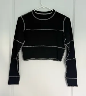 crop long sleeve Black thumbnail 1