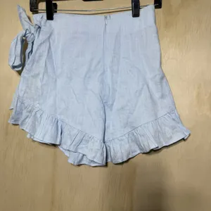 Princess Polly Herring Shorts US 4 Blue Wrap Ruffle Tie Waist Linen‎ Blend thumbnail 3