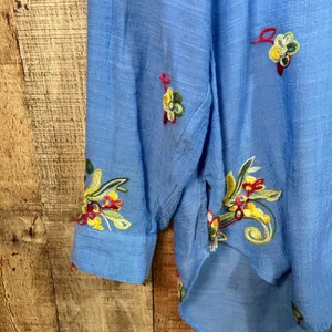 Fig and Flower Blue Floral Embroidered Roll Tab Button Down Top Large Boho L thumbnail 2