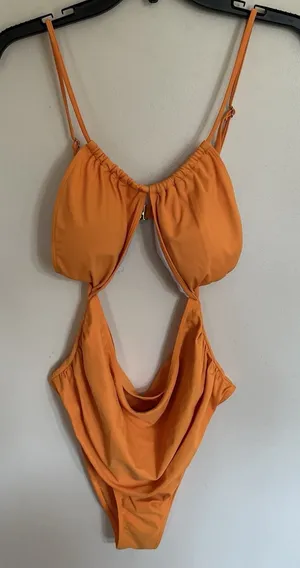 Women's One‎ Piece Orange Swimsuit Open Abdomen Area Size XL thumbnail 1