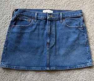 Abercrombie and fitch denim blue mini jean mid rise summer festival short sz 28 thumbnail 1