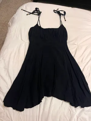 Showpo Dress thumbnail 4