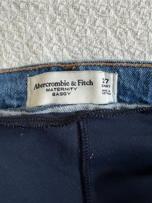 Abercrombie & Fitch Maternity Baggy Jeans 27 SHORT thumbnail 4
