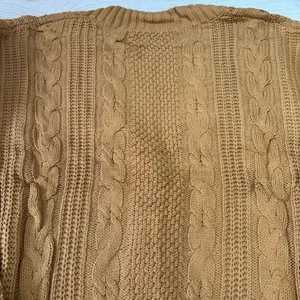 Brown Cable Knit Chunky V Neck Cardigan with 3 Decorative Pearl Buttons 2XL thumbnail 6