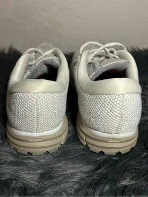 BROOKS REVEL 2 Running Shoes Cream Champagne Shimmer Women’s Size 8.5 thumbnail 6