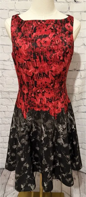 Gabby Skye red & black floral fit & flare Sleeveless dress knee length Size 6 thumbnail 1