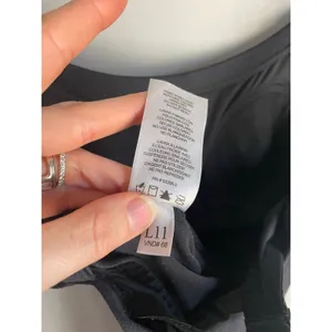 Capezio Black‎ Bodysuit Scoop Neck Spaghetti Strap Snap Crotch Size L with Bra thumbnail 7