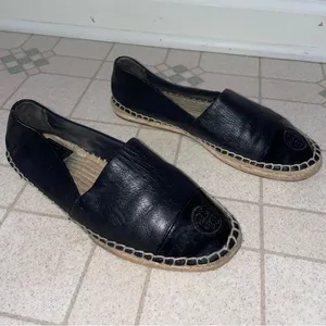 Tory Burch Black Leather Logo Cap Toe Espadrille Flats Women Size 6.5 ColorBlock thumbnail 2