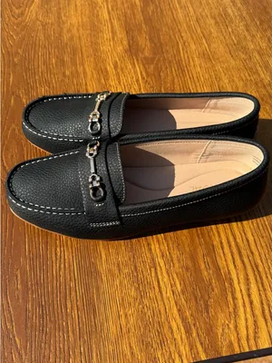 Kordal Black Loafers Women’s 9 Gold Bit Comfort Slip On Casual thumbnail 4
