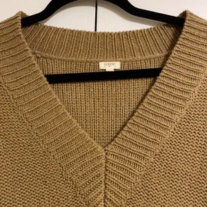 J Crew Factory Short-sleeve V Neck Long Sweater thumbnail 4