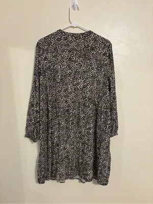 Old Navy Leopard Print Dress Large L Rayon Tassel Tie Long Sleeve Boho thumbnail 8