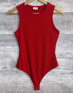 Le Lis Sleeveless Ribbed Bodysuit Womens M Red One Piece Tank thumbnail 1