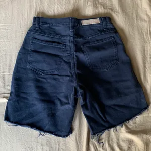 Bill Blass Jean Shorts thumbnail 2