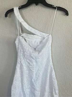 Superdown Cicely Mini Dress in White one shoulder thumbnail 7