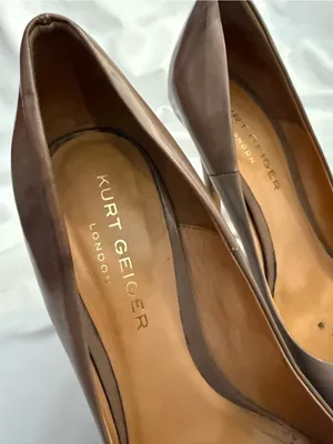 EUC Kurt Geiger London Eden Court Shoes in Natural Leather thumbnail 5