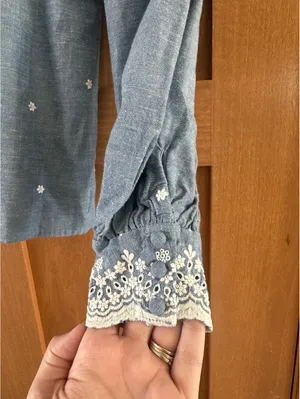 Sézane Embroidered Francesca Blouse Blue Chambray Women’s size 36 US 4 Small thumbnail 3