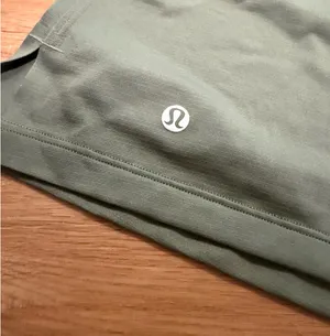 Lululemon Tank Top thumbnail 3