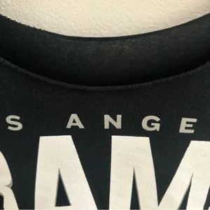 Los Angeles Rams Black NFL off-the-shoulder t-shirt thumbnail 3