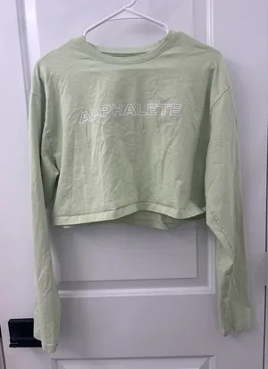 Alphalete long sleeve cropped tshirt thumbnail 1
