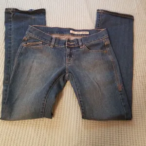 DKNY boot cut jeans Size 28 thumbnail 2