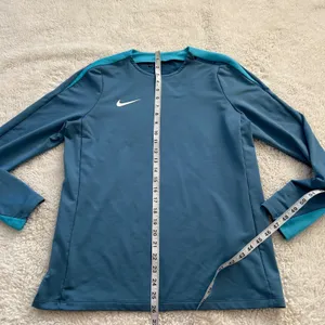 Nike Womens Sz M Dri-Fit Long Sleeve Blue Running Athleisure Luxe Preppy Sports thumbnail 5