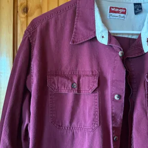 Men's Wrangler Premium Quality Size X-Large Vintage Red Long Sleeve Button Down thumbnail 3
