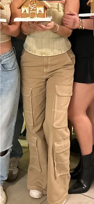 H&M Cargo Pants thumbnail 6