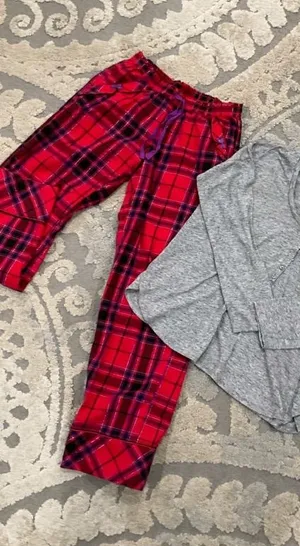 Victorias Secret Pajamas‎ thumbnail 1