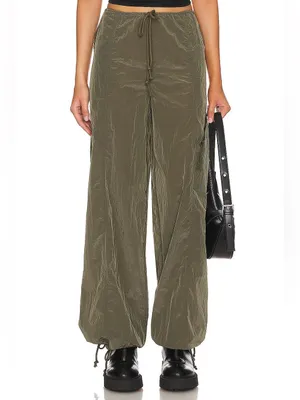 NWT Lovers + Friends Noah Cargo Pants Wide Leg in Olive Green Size XS thumbnail 2