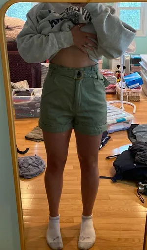 Shorts Green thumbnail 1