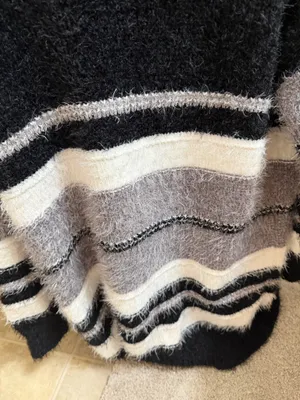 Soft fluffy cardigan by Daytrip size small thumbnail 6